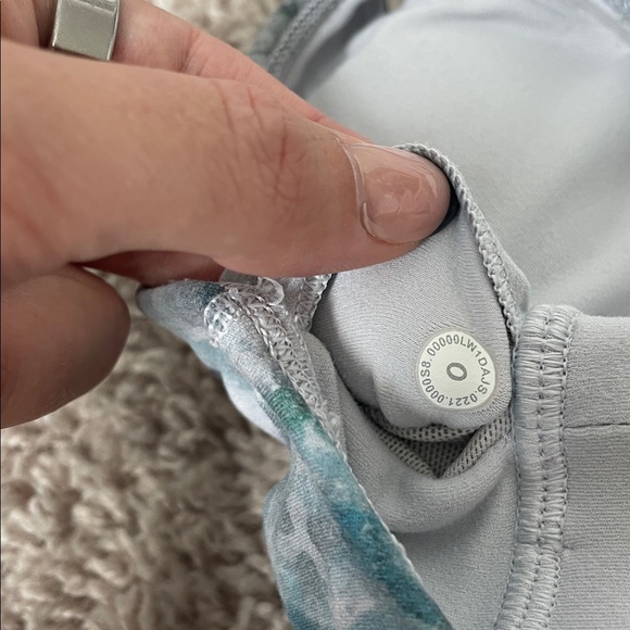 Lululemon Align Tank - Picture 5 of 5